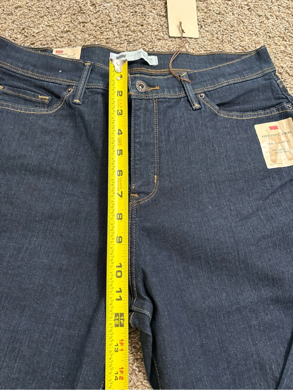 Levi's Dark Perfectly Sliming Blue boot cut Jeans - Picture 7 of 9